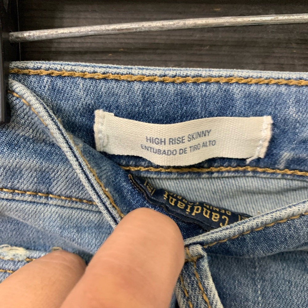Universal Thread Jeans - Picture 5 of 6